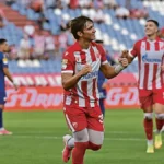 Vasilije Kostov ostao u Zvezdi, pa dobio vesti o kojima je samo mogao da sanja