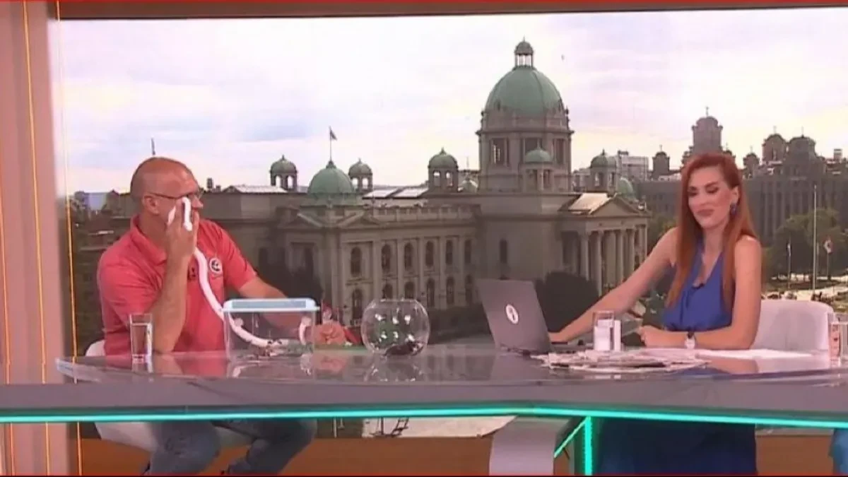 Voditeljka se zaledila od straha! Nastao haos u emisiji uživo: