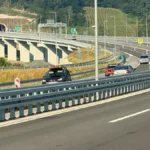 Vozači trljaju oči i ne veruju šta vide! Da li je ovo najopasnija vožnja u kontrasmeru do sada?! Objavljen šokantan snimak sa