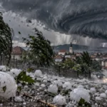 Vremenski monstrum ide ka Balkanu: Grad do 10 cm, vetar 120 km/h, Srbija pred naglim preokretom