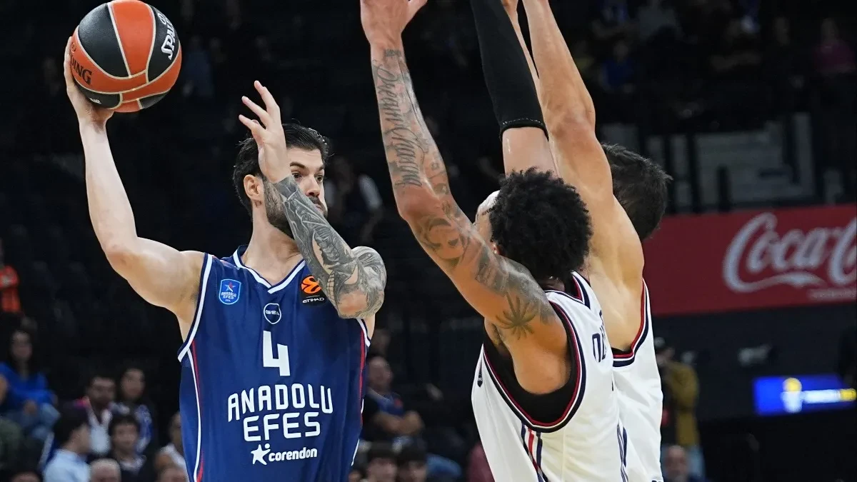 Hapoel silan protiv Bešiktaša, Bajern