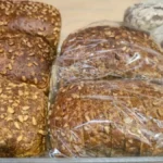 Integralni ili od kiselog testa: Nutricionisti otkrili koji hleb je bolji za nivo šećera u krvi