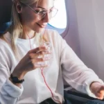 Internet na 10.000 metara - Wi-Fi radi i u avionu, neki putnici ga ne plaćaju