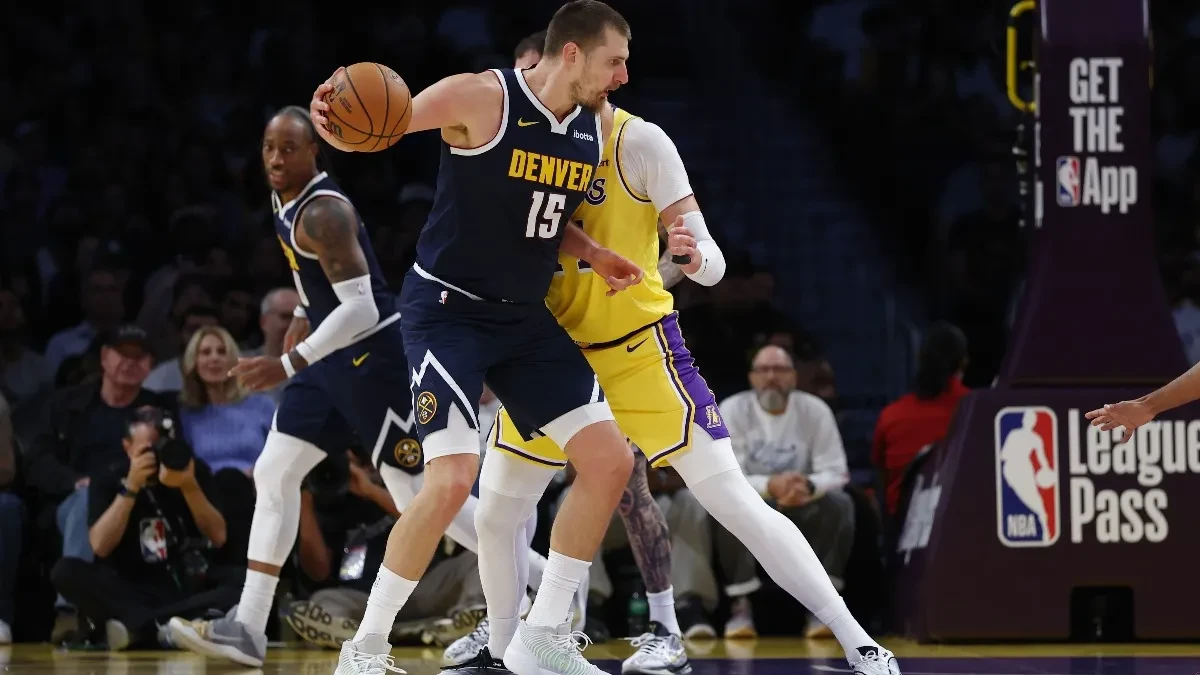 Jokić nadmudrio Dončića! Denver pobedio Lejkerse u poslednjoj proveri pred početak sezone