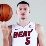 Jović u stilu Jokića: Mlađi od dvojice Nikola zadivio Ameriku - pogledajte potez za košarkaške udžbenike