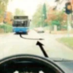 Ko ima prednost na ovoj raskrsnici? Pitanje sa testa zbunilo mnoge vozače