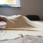 Mogu da ga razvlače i oni koji to nikada nisu radili: Kako da testo za pitu ne puca, ovaj sastojak pravi da bude baš, baš elastično