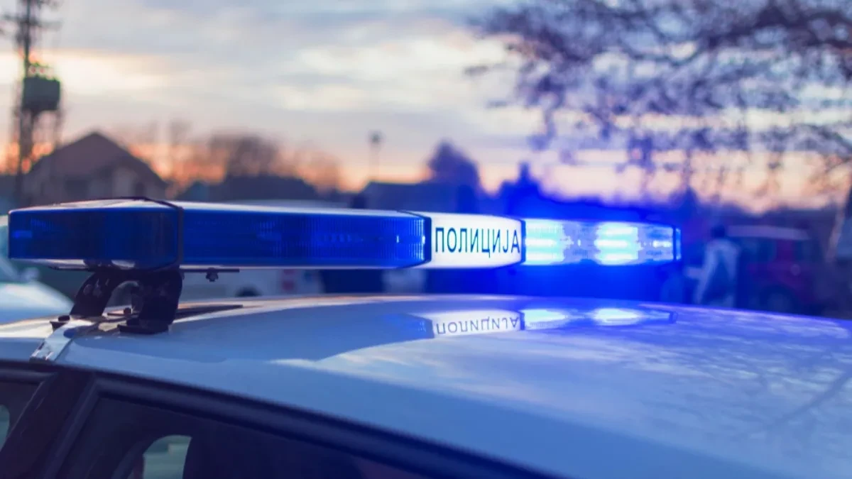 Na adrese škola masovno stižu dojave o bombama! Preteći mejlovi izazvali uzbunu