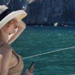 Nju su usvojili najbogatiji Srbi pre 26 godina: Sada se oglasila i raznežila svačije srce