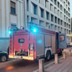 Požar u stanu na Vračaru, vatrogasci spasili dve osobe!