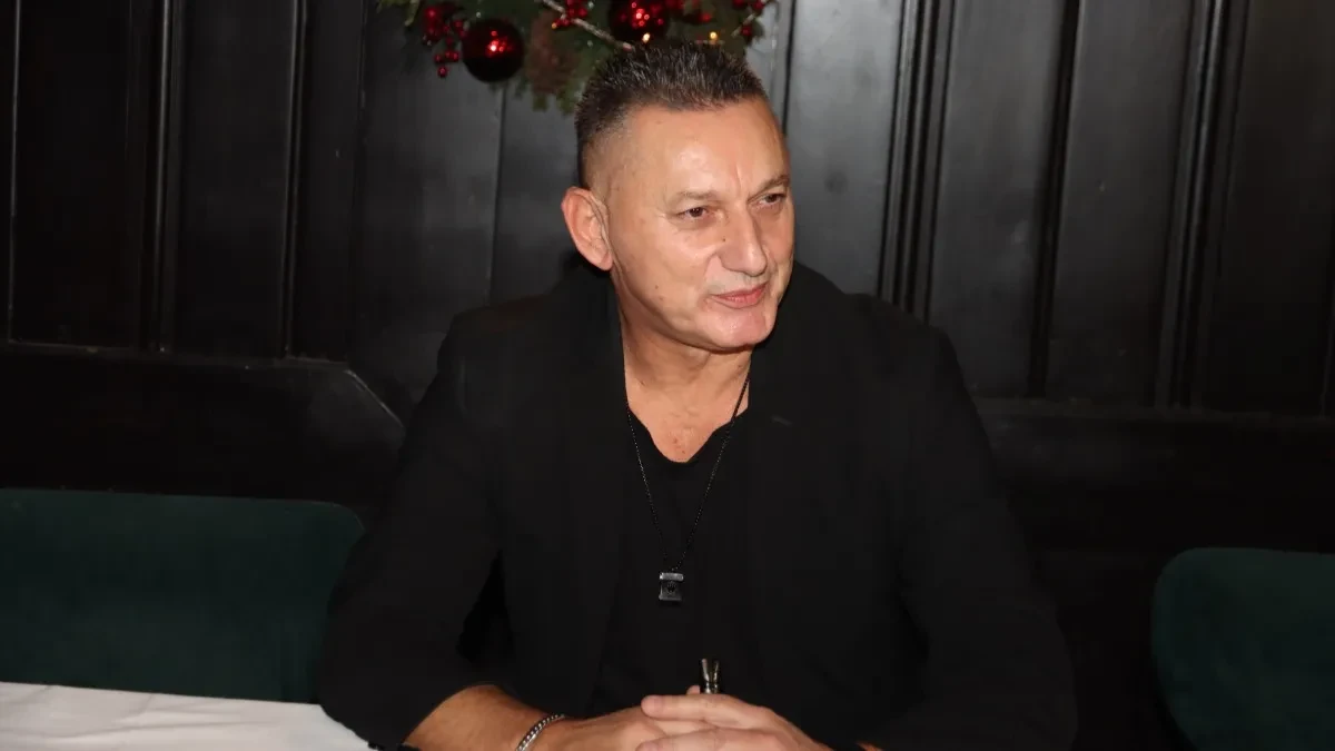 "Psuju mi mrtve roditelje" Skandal na estradi, pevač otkrio koji kolega ga je izdao
