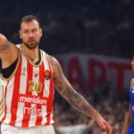 Puče bomba: Bivši centar Zvezde potpisao za crno-bele