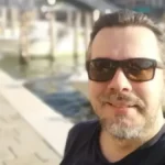 "To su teški narkomani, smeju se mojoj bolesti" Pevač opleo po kolegama, a evo sa čime se godinama bori