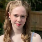 Trpela je nepodnošljive bolove, zato je sa 20 godina dobrovoljno odlučila da amputira nogu: Šta je ovu devojku na tu muku nateralo?