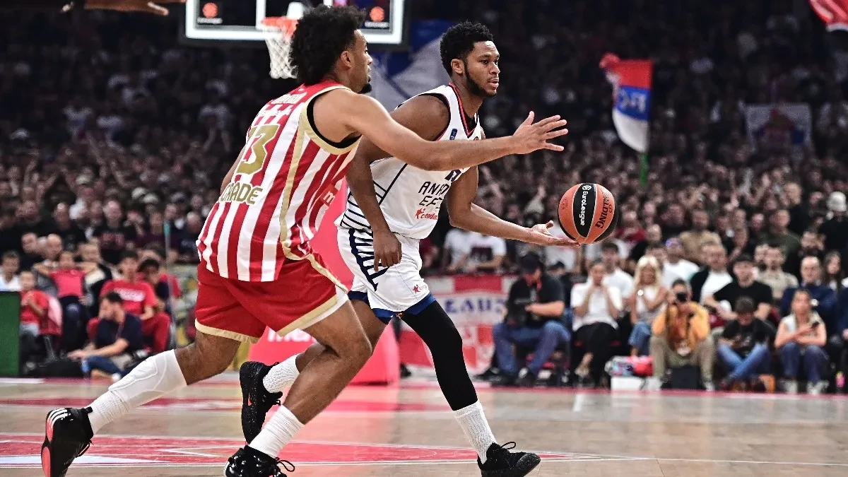 Crvena zvezda - Efes: Drama u Areni, teška povreda Majka Džejmsa