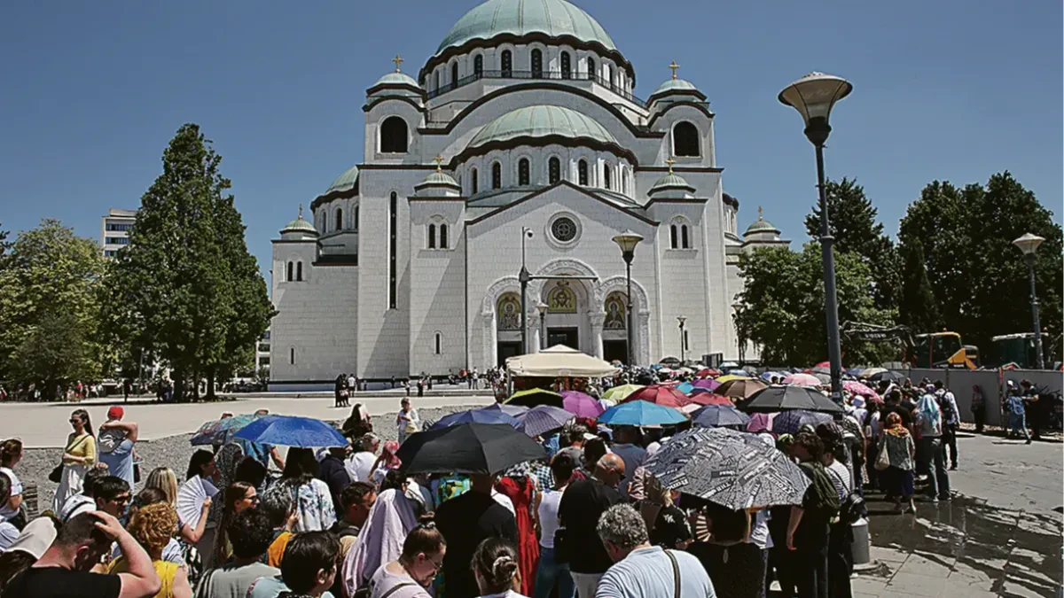 Velika vest za pravoslavne vernike: Nakon Pojasa Presvete Bogorodice, u Beograd stiže deo Časnog krsta!