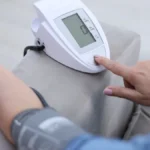 Visok krvni pritisak često nema simptome: Zablude zbog kojih mnogi zanemaruju zdravlje