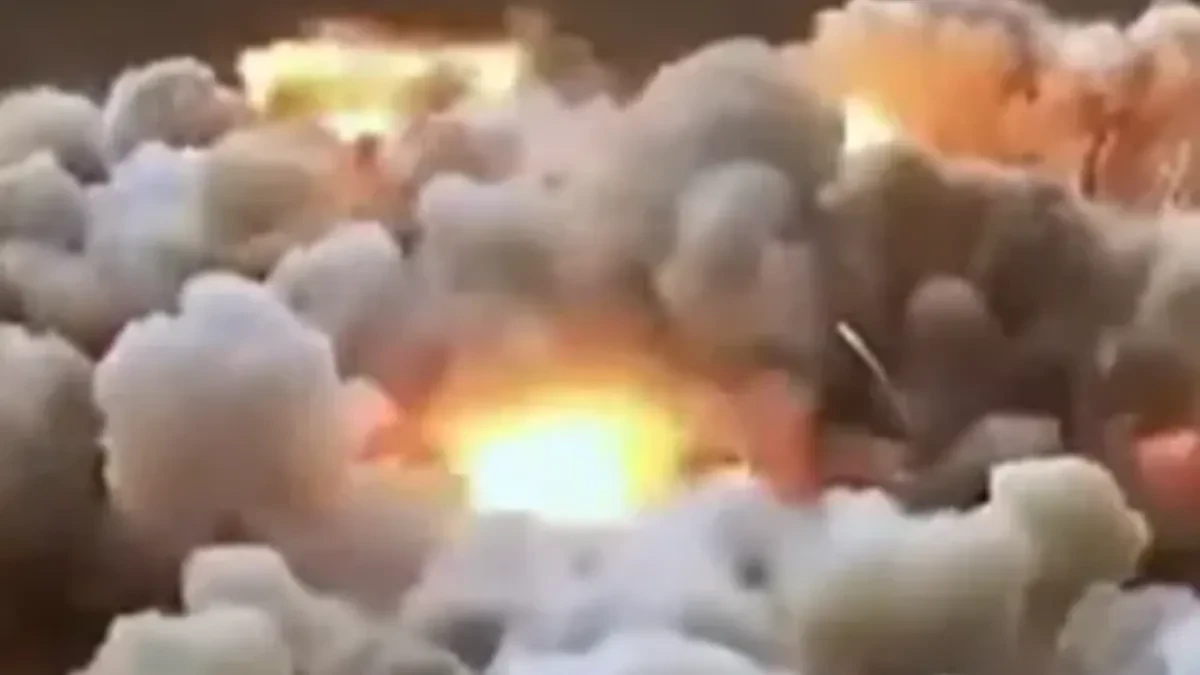 Vojska brutalno napada, eksplozije odjekuju: Počeo je