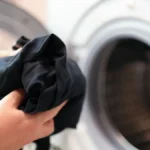 Vratite boju crnoj odeći: Za čas će biti kao nova, samo uradite ovo
